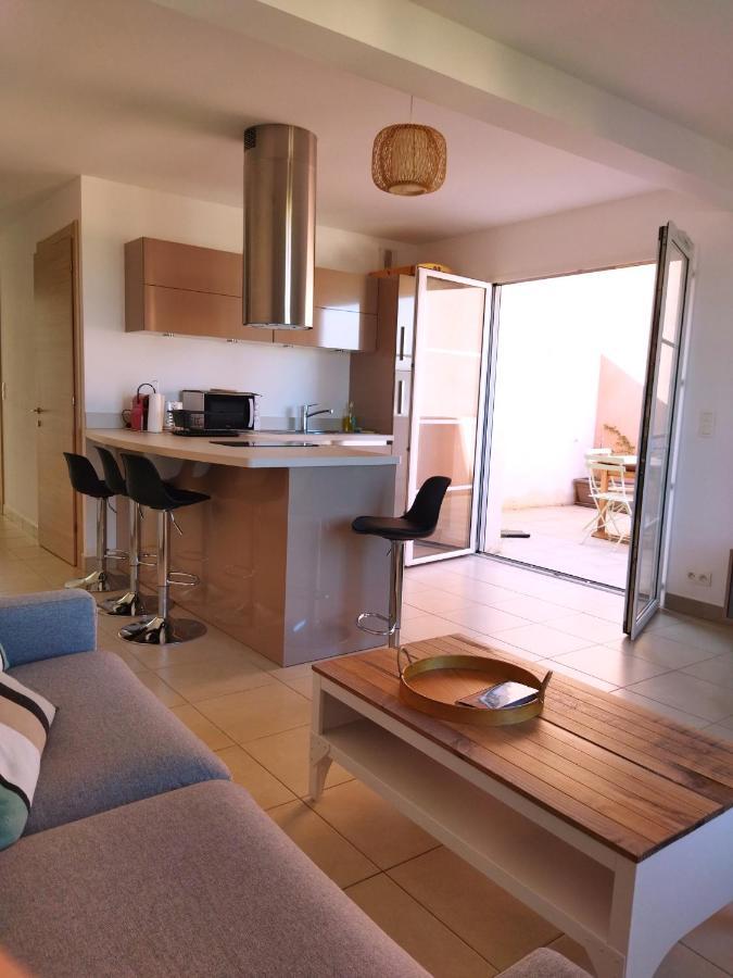 Beau T2 Au Calme A Deux Pas Du Port D'Erbalunga Apartment Erbalunga  Luaran gambar